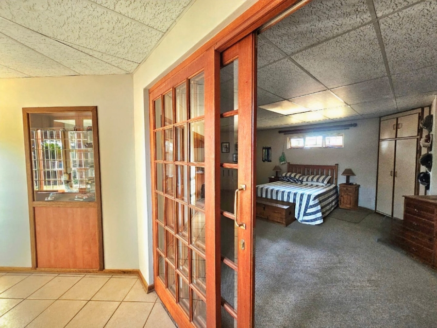  Bedroom Property for Sale in Bainsvlei Free State